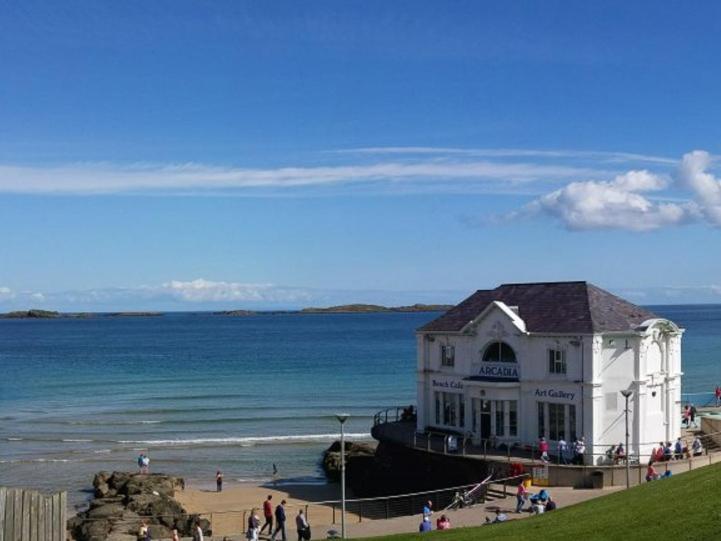 Portrush Townhouse Hostel Exterior photo